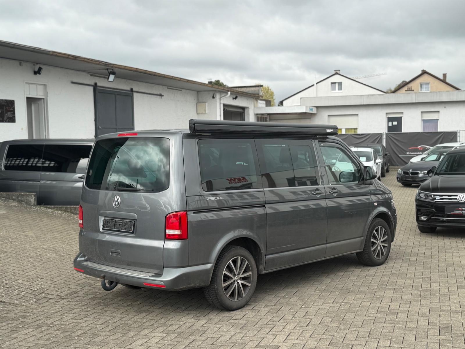 Volkswagen T5 Multivan Special *Markiese*Navi*AHK*7-Sitzer*