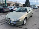 Alfa Romeo 147 1.6i 16V Twin Spark cat 5p. Disti - Alfa Romeo 147 aus 2002