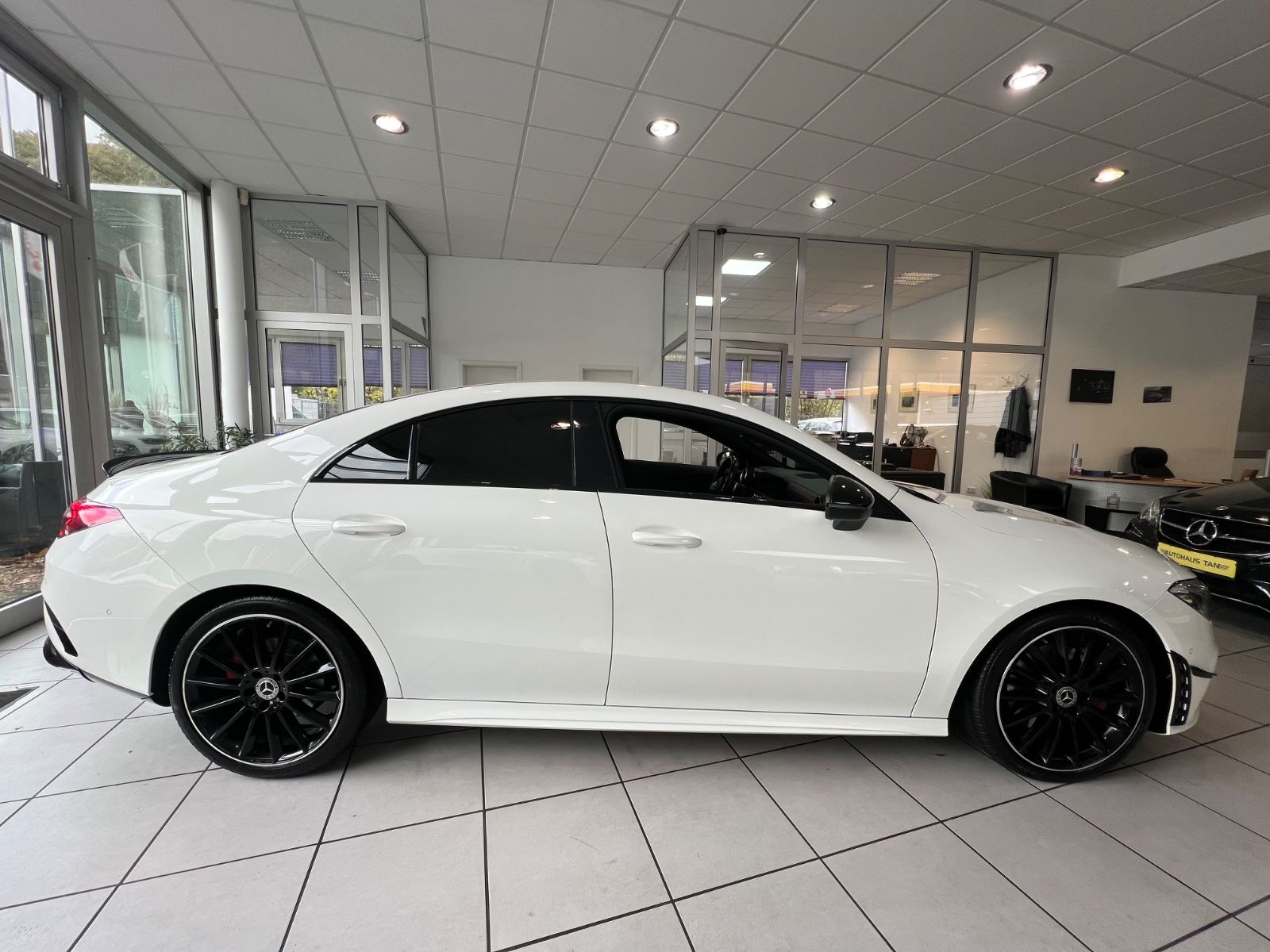 Fahrzeugabbildung Mercedes-Benz CLA 200 AMG * 35 AMG OPTIK *