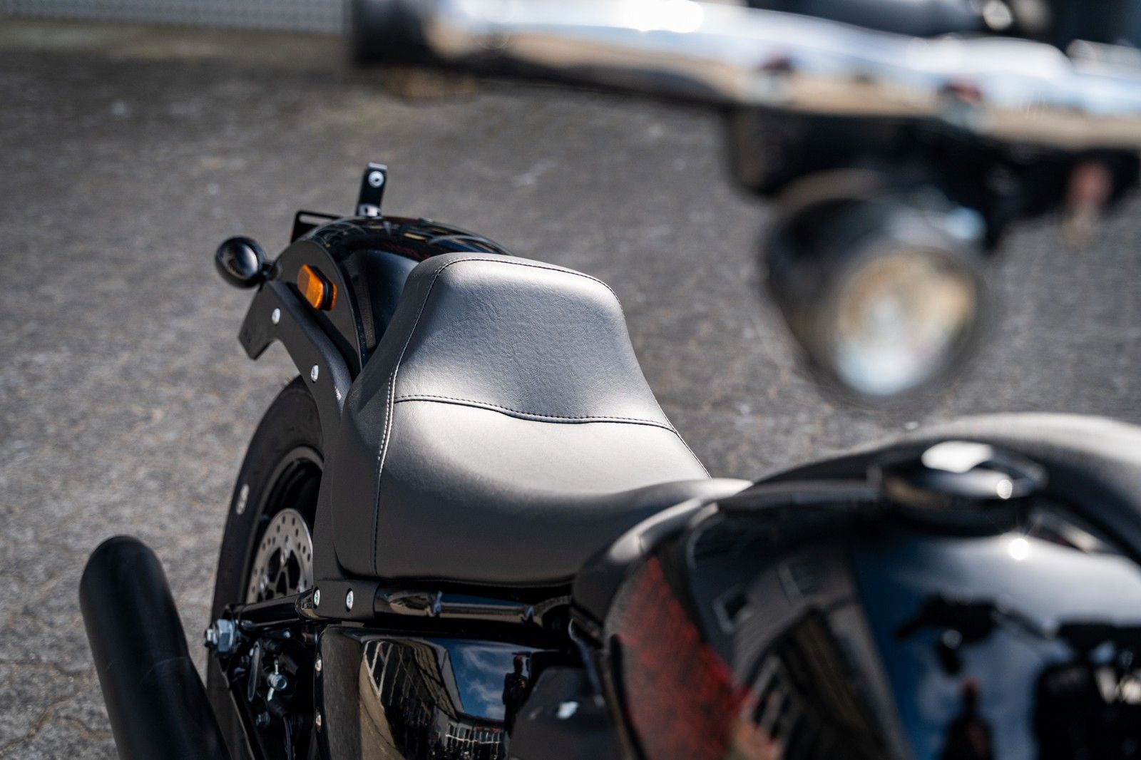 Fahrzeugabbildung Harley-Davidson FXLRST LOW RIDER S 117 MY25 Kurzfr. Verfügbar