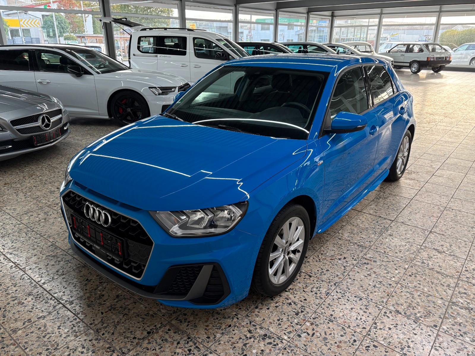 Audi A1 Sportback 30 TFSI S line/Carplay/PDC/DAB