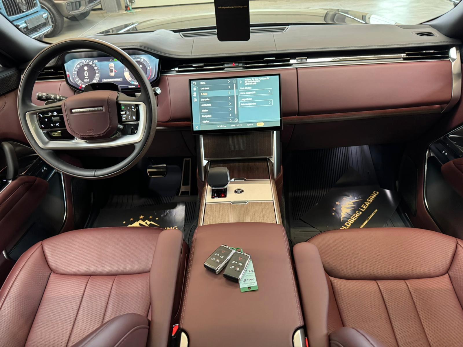 Land Rover RANGE ROVER D350 SWB AUTOBIOGRAPHY DVD COOL BOX