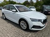 Skoda Octavia Combi 2.0 TDI DSG LED DAB Winterpaket - : Kombi, mit Klimaanlage, Winterpaket