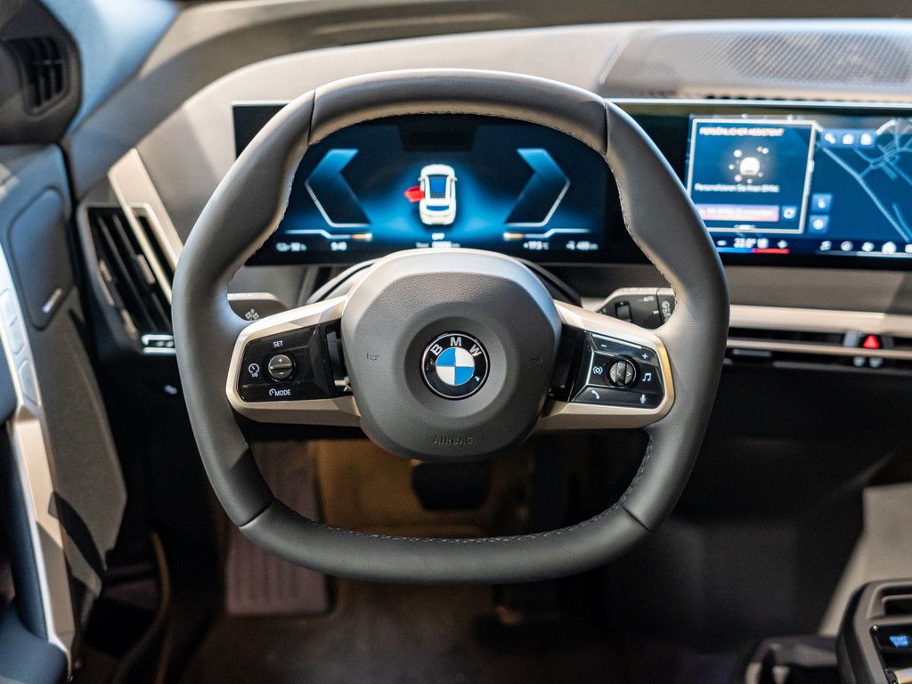 BMW iX - Bild 12
