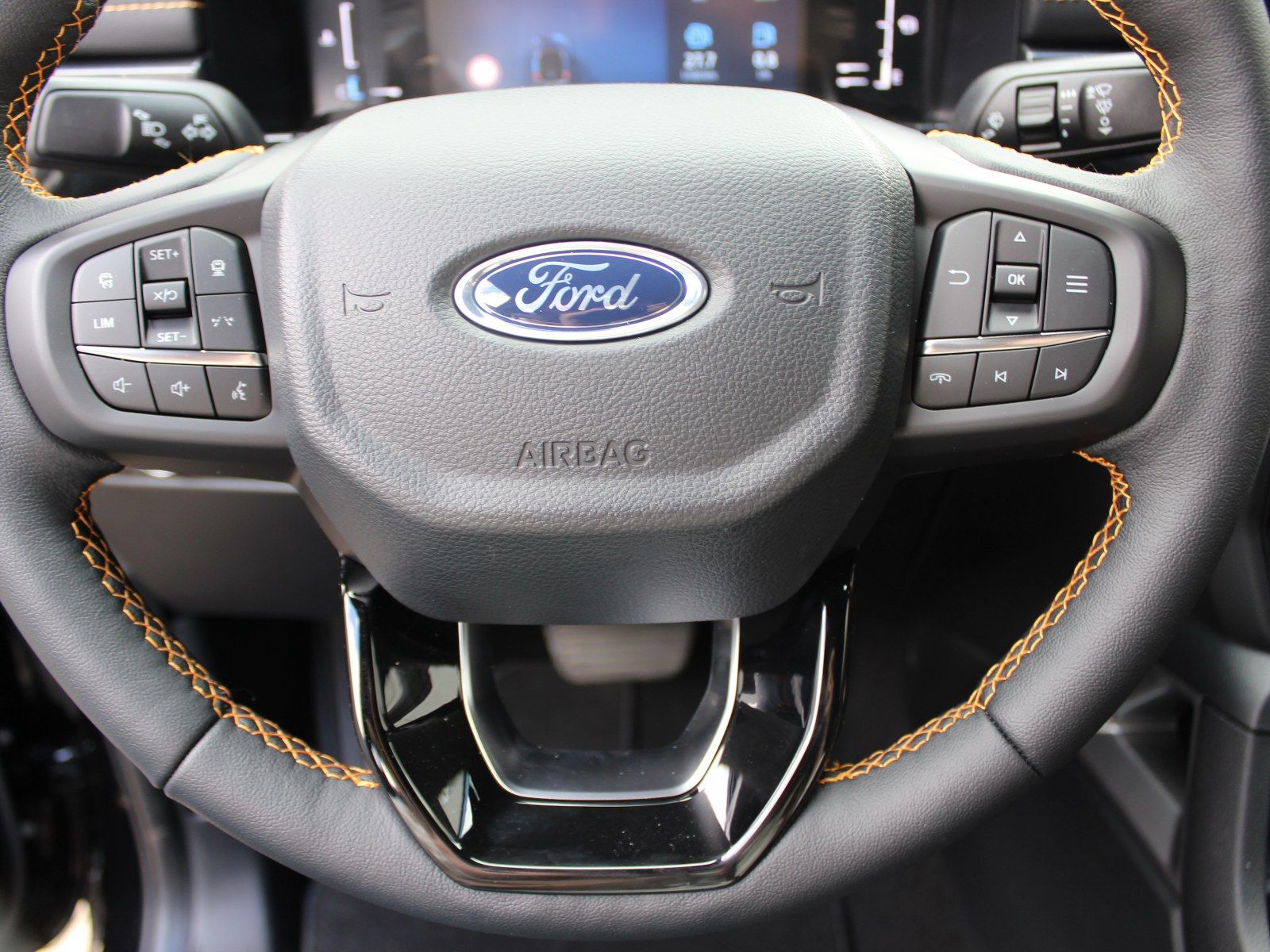Fahrzeugabbildung Ford Ranger Wildtrak e-4WD Doppelkabine
