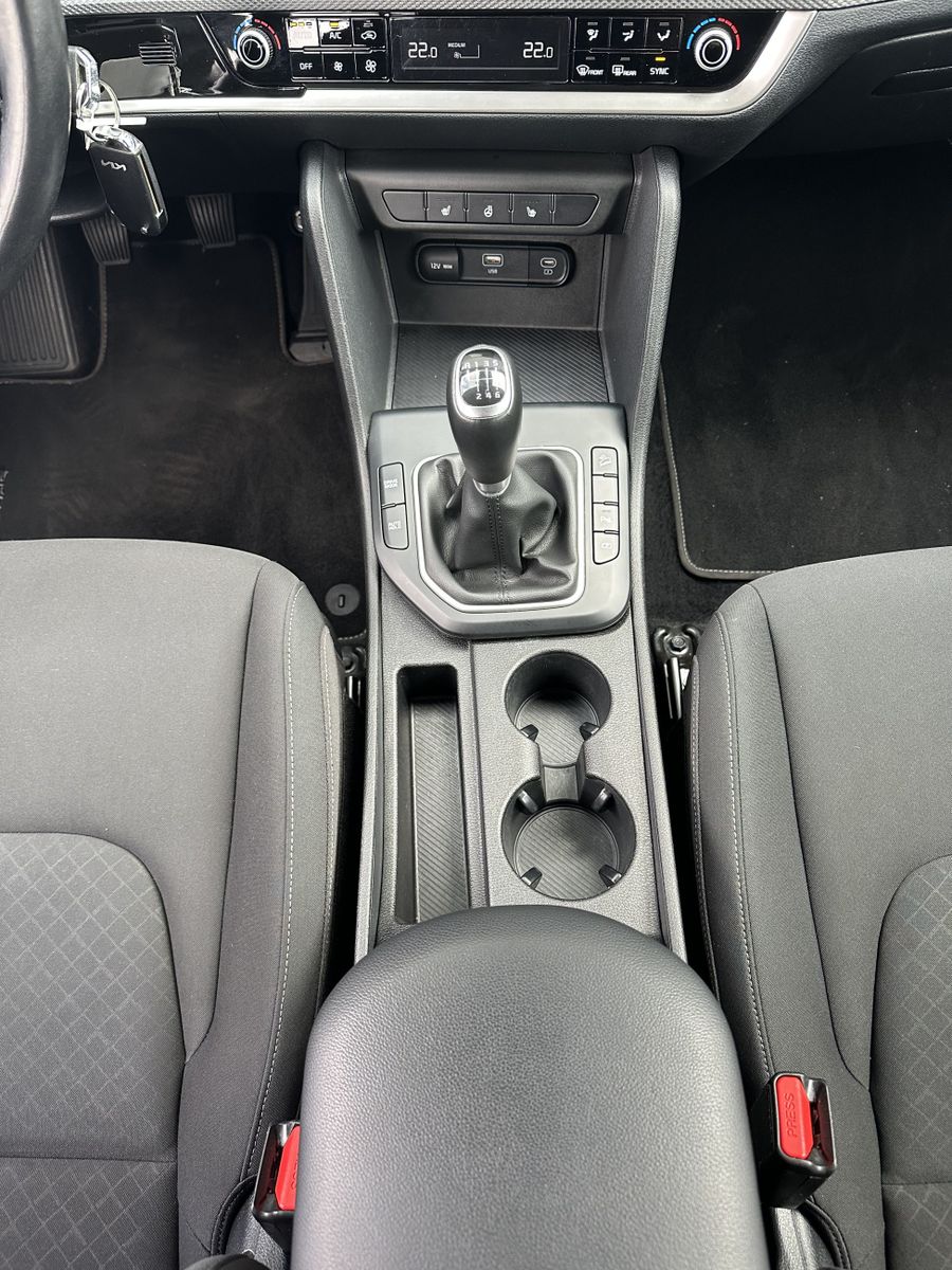 Fahrzeugabbildung Kia Sportage 1.6 T-GDI Edition 7 NAV+LED+VCOCKPIT+PP