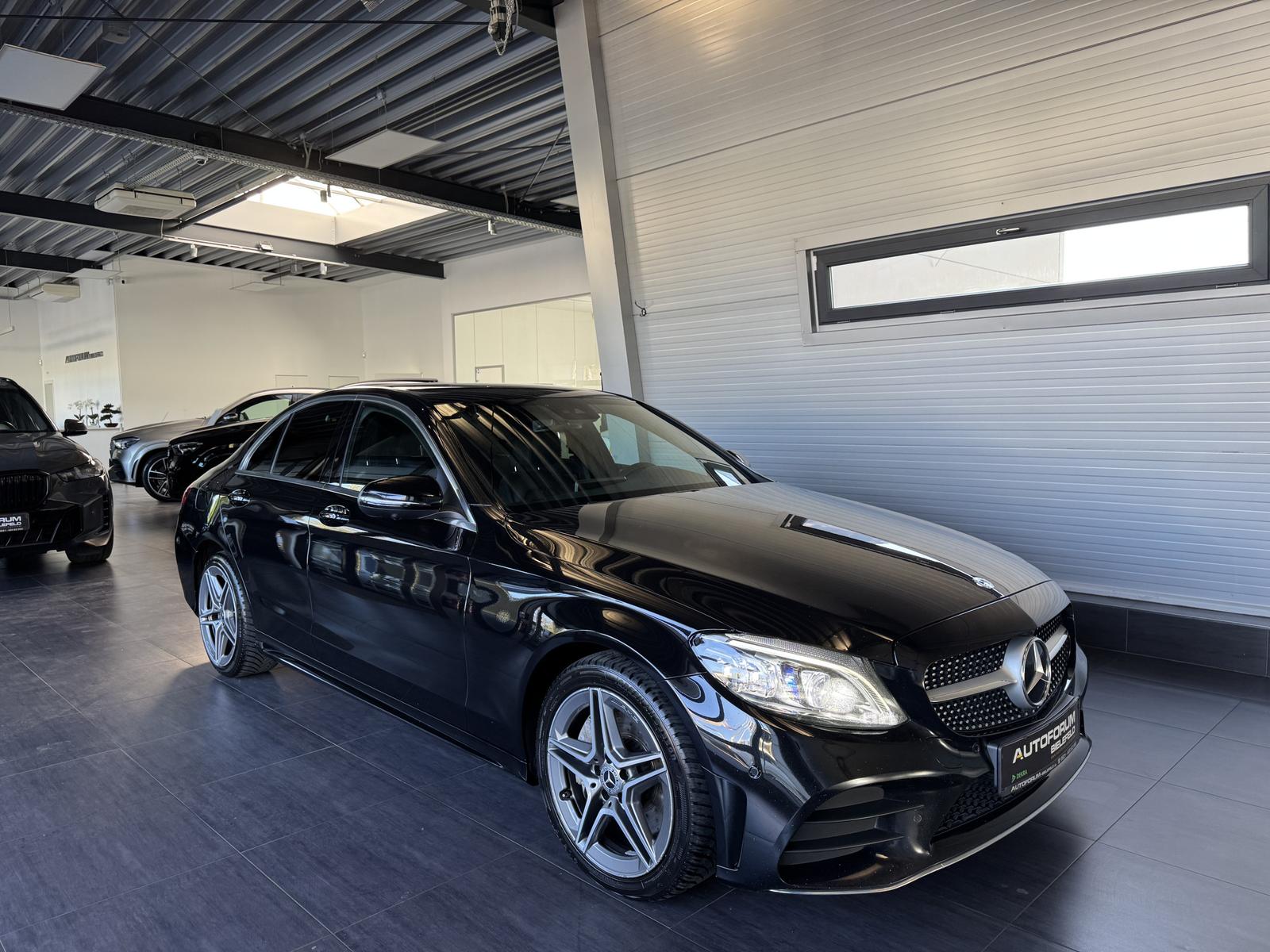 Mercedes-Benz C 300 d 4M AMG|360°|StHz|MultiB|Distr+|CarPlay