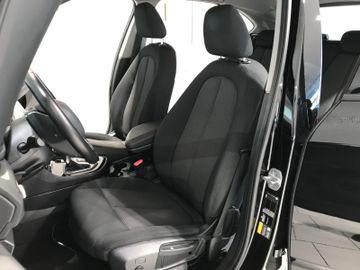 BMW Active Tourer 225xe KLIMA LED NAV PDC SHZ TEMP