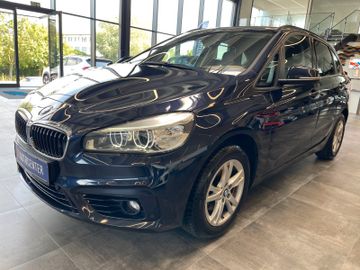 BMW 220i Active Tourer Sport Line *HUD*LK.HZ.*1.HAND