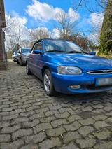 Ford Escort  Ghia nur noch diese woche - Ford Escort: Ghia