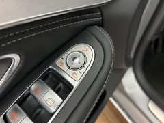 MERCEDES-BENZ C 200 CGI AVANTGARDE/ NUR 29.tKM / RENTNER/ MERCEDES-BENZ C 200 CGI AVANTGARDE/ NUR 29.tKM / RENTNER/