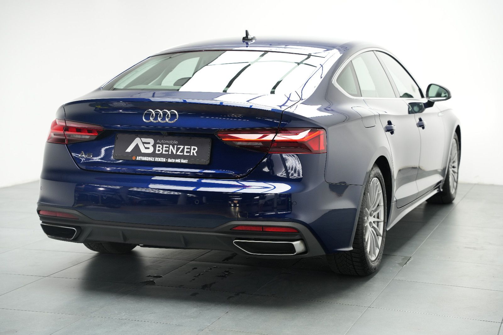 Fahrzeugabbildung Audi A5 Sportback 35 TDI/virtual cockpit/NAVI/LED/CAM
