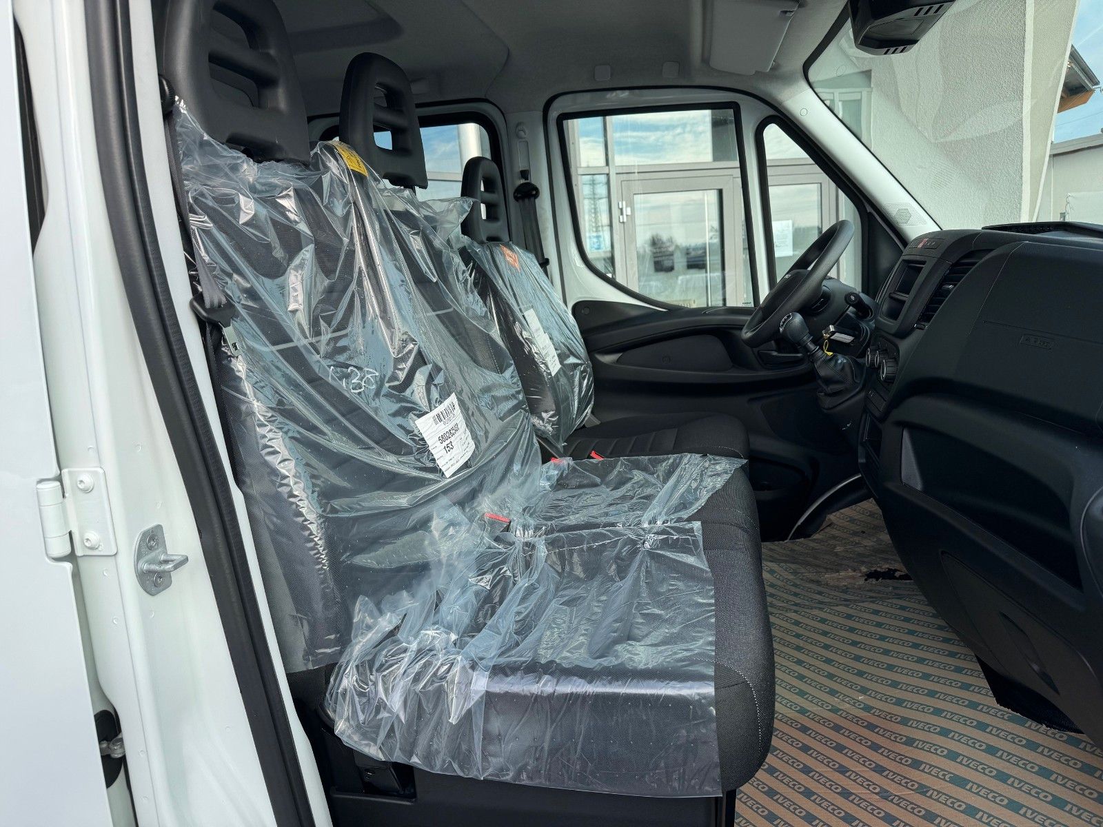 Fahrzeugabbildung Iveco Daily 35S12 *R3.450mm*AHK*