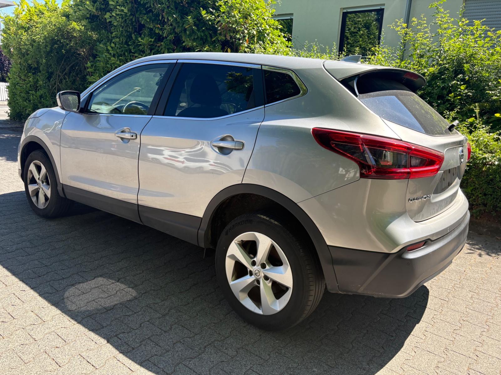 Nissan Qashqai 1.5 /Klimaautom./Navi/Alu/Netto 11900