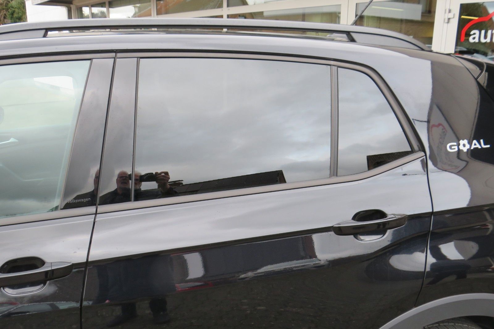 Fahrzeugabbildung Volkswagen T-CROSS DSG GOAL AHK PDC NAVI ASSISTENT-PA. 1.HD