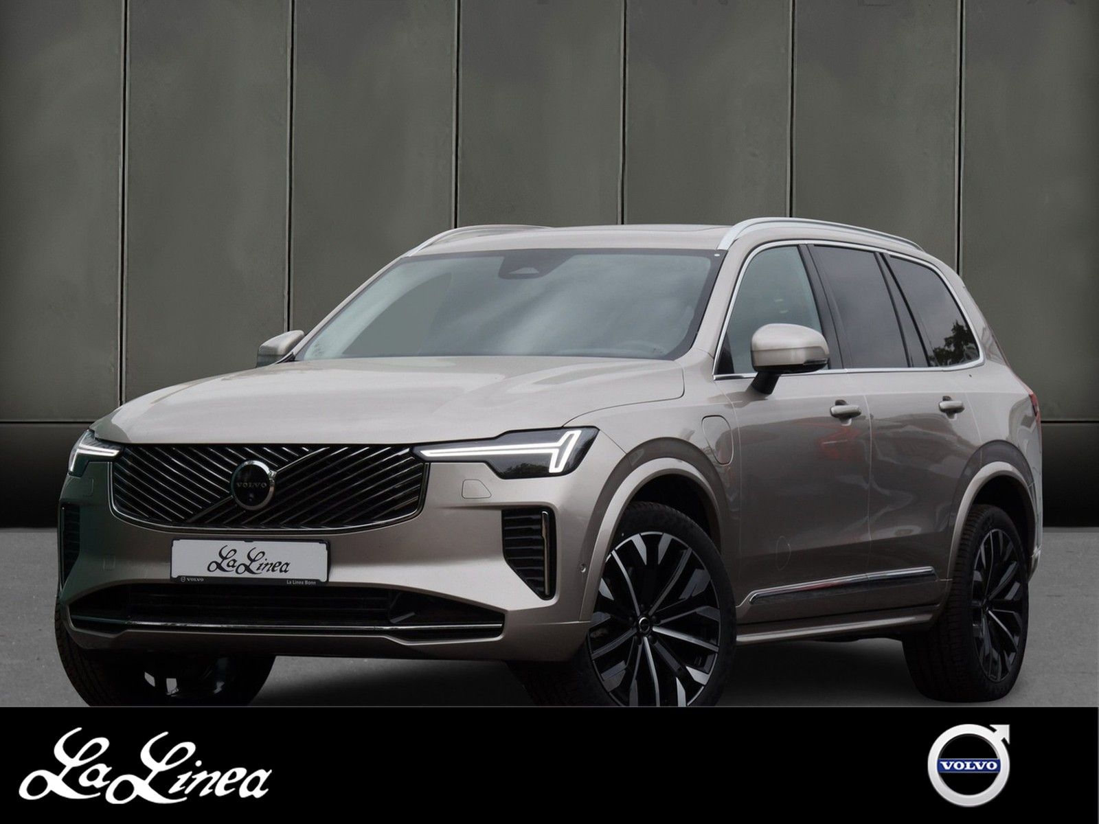 Volvo XC90 T8 Ultra Bright Recharge Plug-In Hybrid AWD