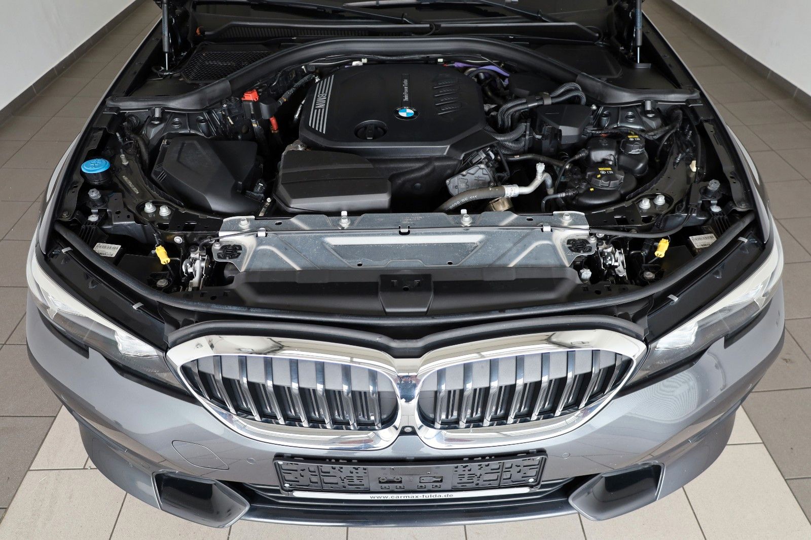 Fahrzeugabbildung BMW 318 d Lim. Sport Line ,M Sport,Leder,Navi.