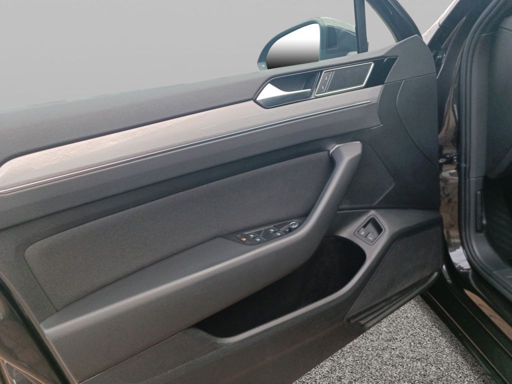 Fahrzeugabbildung Volkswagen Passat Variant 1.4 TSI Plug-In-Hybrid DSG GTE