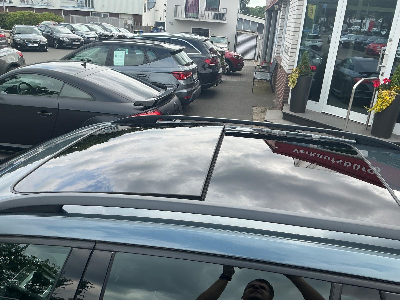 Skoda Octavia Combi Ambition 1.8 TSI SHZ BT PDC NAVI