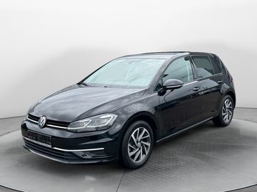 Volkswagen Golf Sound 1,0l TSI 110 PS 6-Gang