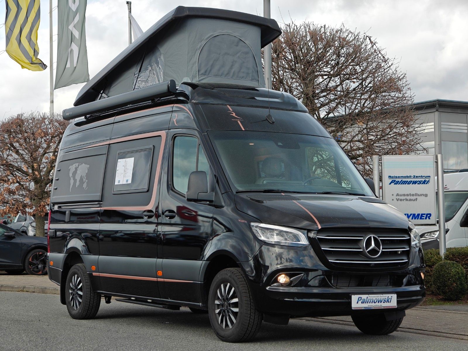 Fahrzeugabbildung Robeta Adonis - Luxus Campervan mit Aufstelldach