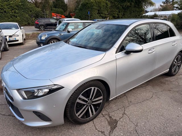 MERCEDES-BENZ Mercedes-benz A 180 d Automatic Business