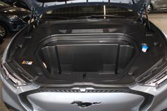 Fahrzeugabbildung Ford Mustang Mach-E 99 kWh Top Ausstattung
