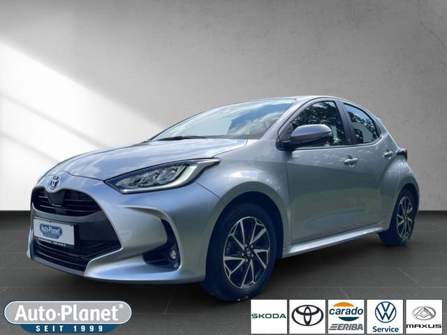 Toyota Yaris 1.5 Hybrid Team D *CAM*LED*SHZ*ACC ALU