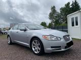 Jaguar XF 2.7 L V6 Diesel Premium Luxury Premium Luxury - silberne Jaguar XF