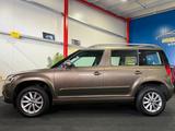 Skoda Yeti Ambition*AUTOMATIK*AHK*CARPLAYVOR.*SHZG*ALU - Skoda Yeti mit Benzin-Antrieb: Geländewagen