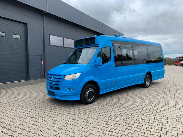 Mercedes-Benz Sprinter 519- 16 sitting + 19 standing