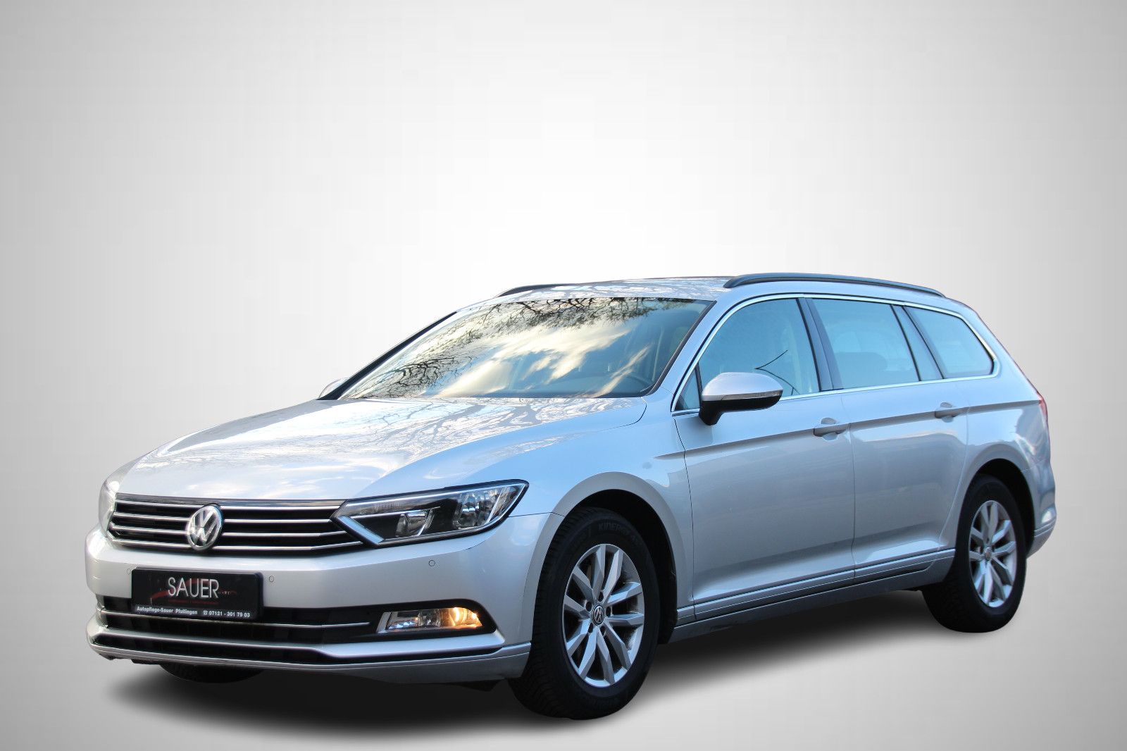 Volkswagen Passat Variant Comfortl. Navi SHZ ACC Scheckheft