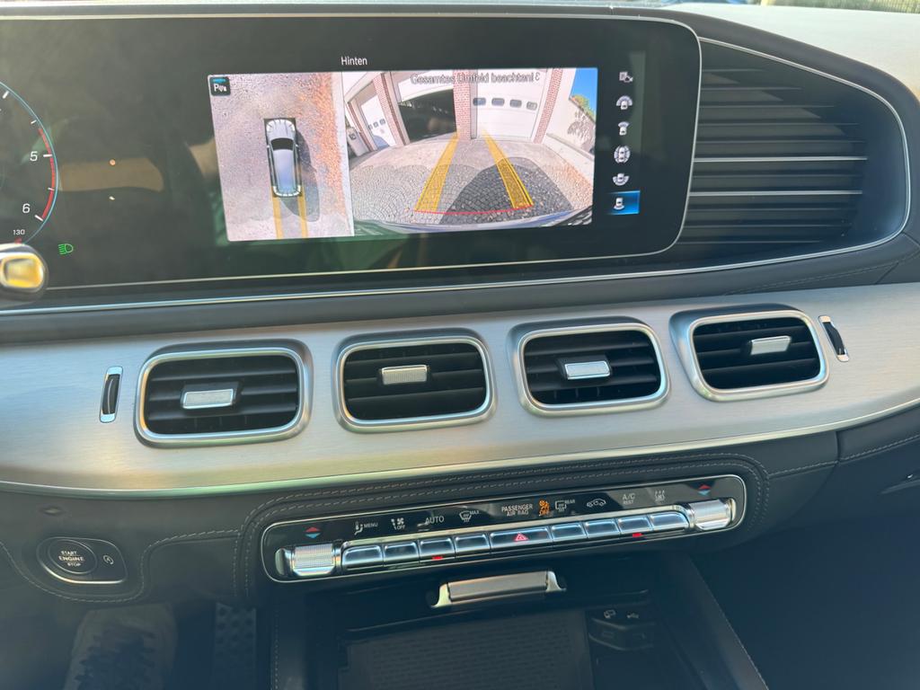 Mercedes-Benz GLS 400