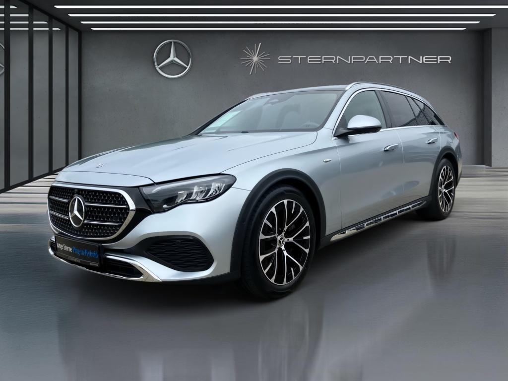 Mercedes-Benz E 300 de 4M T All-Terrain Pano+LED+HuD+AHK+DISTR