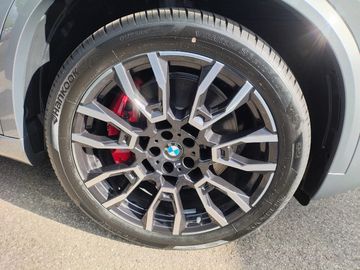 BMW X5 xDrive50e M Sportpaket HK HiFi DAB LED