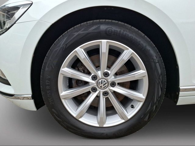 PASSAT VARIANT 2.0 TDI DSG HIGHLINE ACC+LED+SHZ