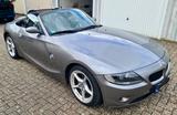 BMW Roadster * Top Zustand * Z4 2.2i Cabrio  - BMW Z4 in Oldenburg