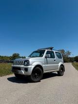 Suzuki Jimny - gebrauchte Suzuki Jimny aus dem Jahr 2013