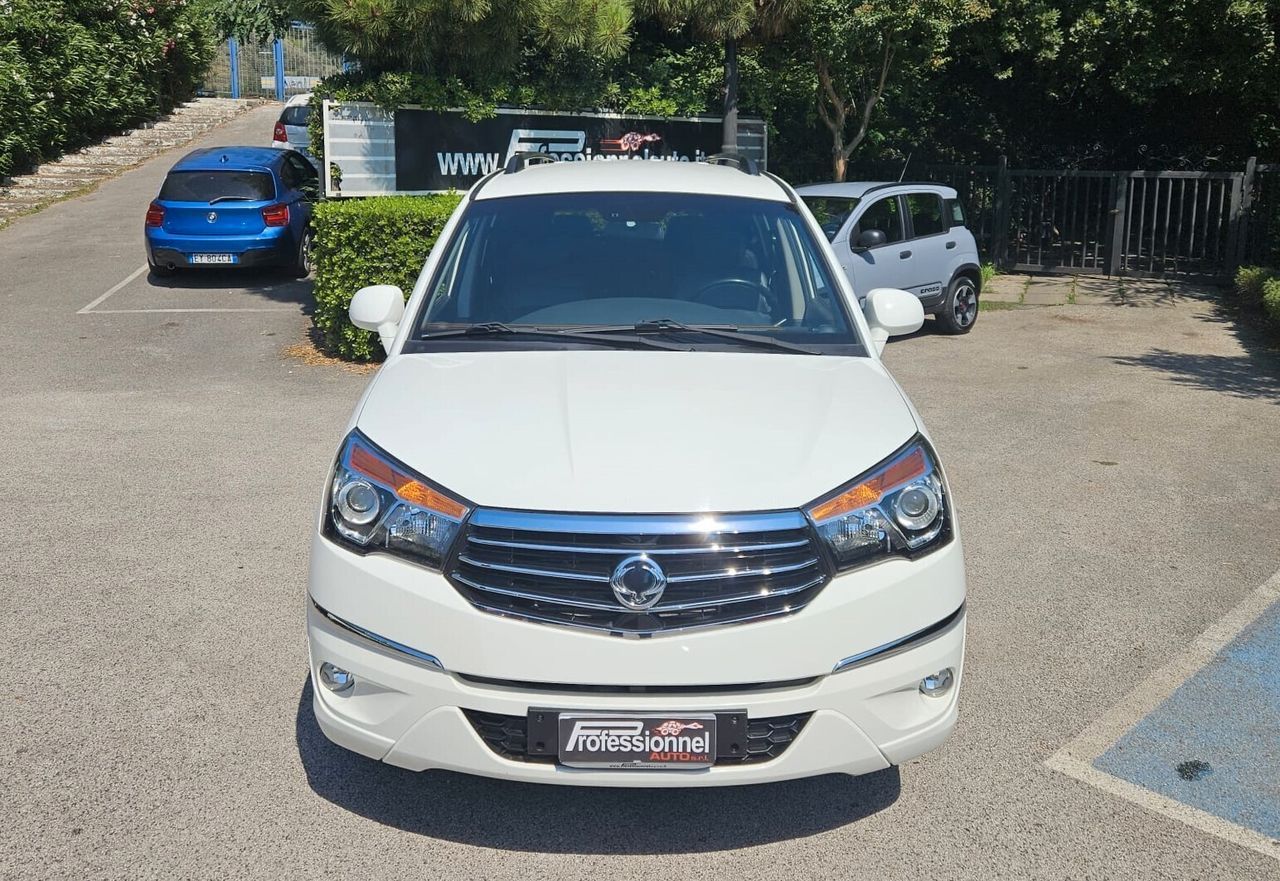 SSANGYONG Rodius