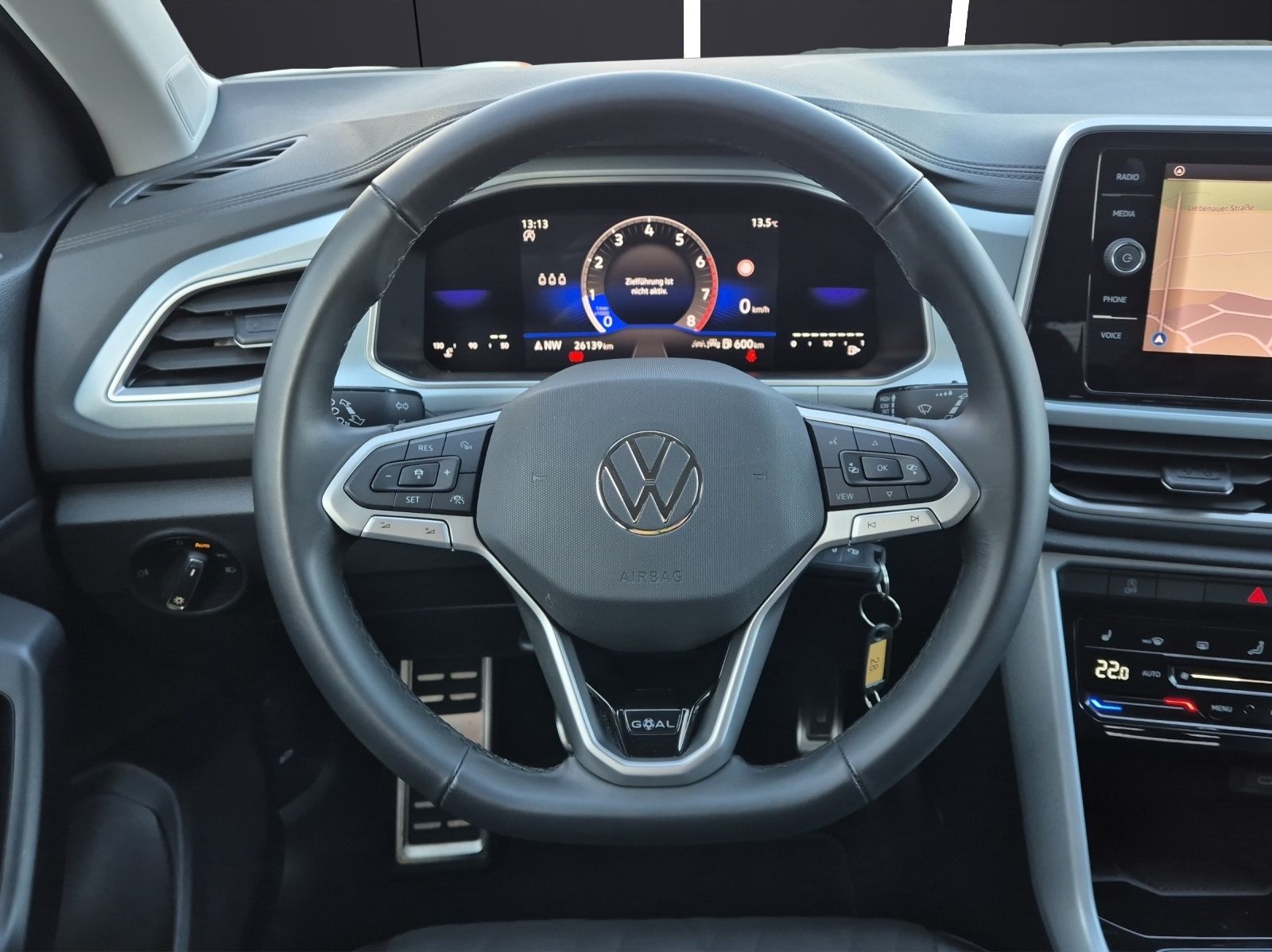 Fahrzeugabbildung Volkswagen T-Roc TSI Goal LED Navi AID ACC Park-Assist SH 1