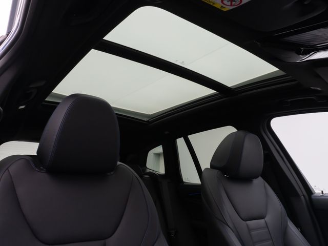 Foto Nummer 30: BMW iX3