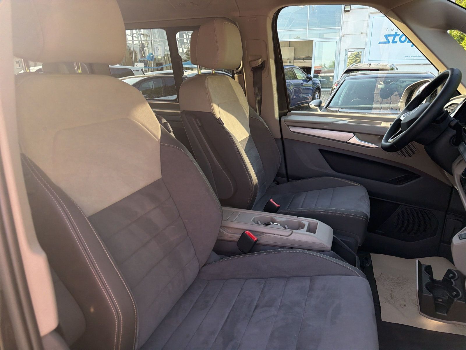 Multivan Life lang TDi DSG 7S Navi AZV Matrix