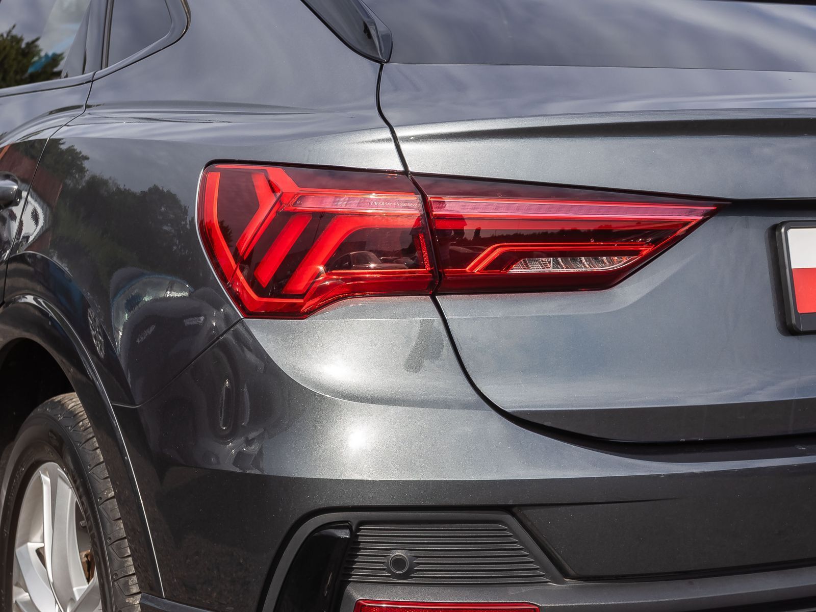 Audi Q3 Sportback S line 45TFSI e Stronic LED ACC foto 10