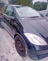 Mercedes-Benz Mercedes A 150 Benzin Automatik - gebrauchte Mercedes-Benz A 150 aus dem Jahr 2010
