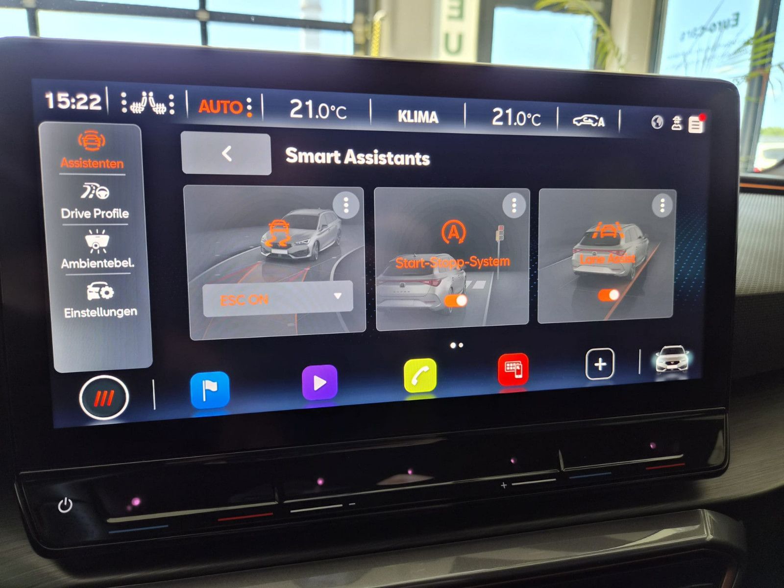 Fahrzeugabbildung CUPRA Leon Sportstourer / NAVI / KAMERA / T-LEDER
