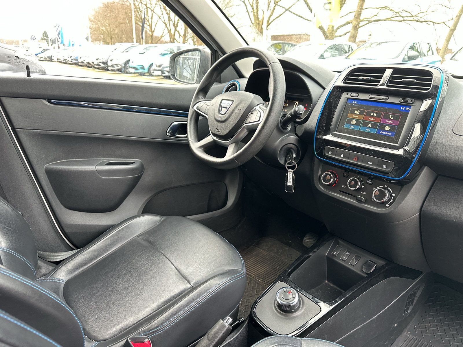 Dacia Spring - Bild 9