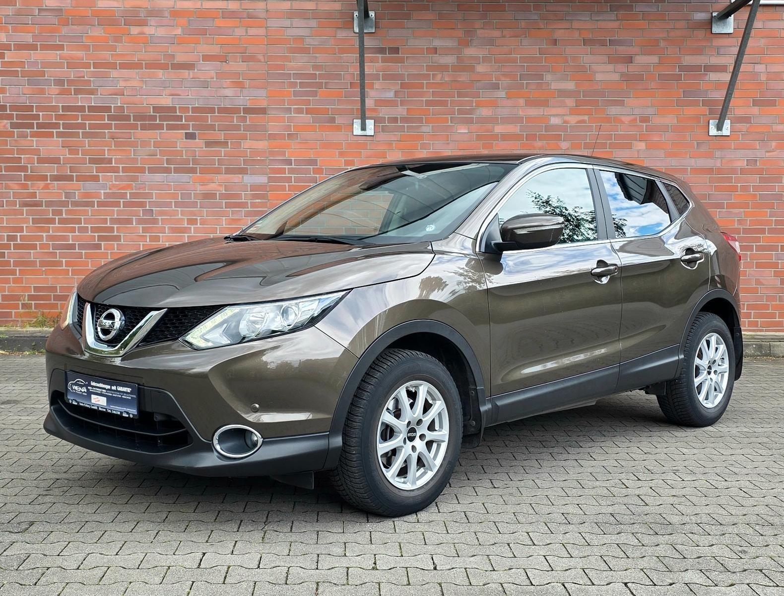 Nissan Qashqai // 1.Hand // R-Kamera // Sitzbelüftung