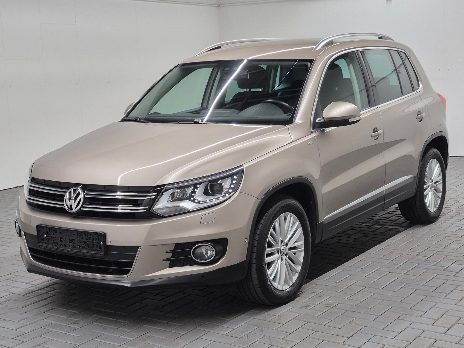Volkswagen Tiguan Sport&Style Bi-Xenon/Navi/SHZ/Kam/17LM