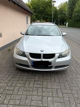 BMW 318 i Kombi - BMW 318