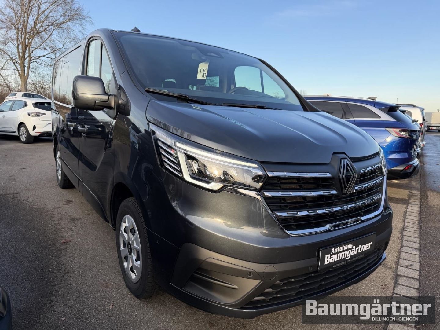 Fahrzeugabbildung Renault Trafic Combi Evolution Blue dCi 150 8-Sitzer
